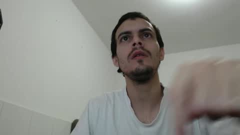 Snapshot of spencerreidddd chatting on 18, 10, 2025 spencerreidddd online show from 18, 10, 2025