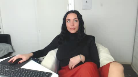 Carla online show from 27, 1, 2025