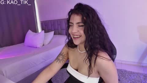 Snapshot of spicy_ana chatting on 8, 9, 2025 spicy_ana online show from 8, 9, 2025