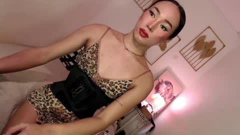 Alora online show from 18, 2, 2025