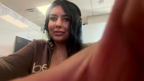 spicymami0333 online show from 8, 10, 2025