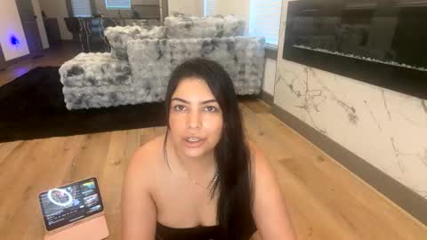 spicymami0333 online show from 9, 11, 2025