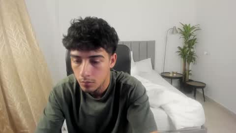 Snapshot of spider_master77 chatting on 3, 3, 2025 spider master online show from 3, 3, 2025