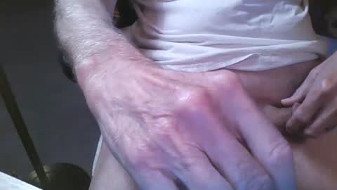 Snapshot of spidey102 chatting on 2, 3, 2025 spidey102 online show from 2, 3, 2025