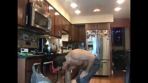 Snapshot of spike69old chatting on 13, 12, 2024 spike69old online show from 13, 12, 2024