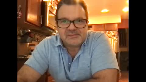 Snapshot of spike69old chatting on 10, 1, 2025 spike69old online show from 10, 1, 2025