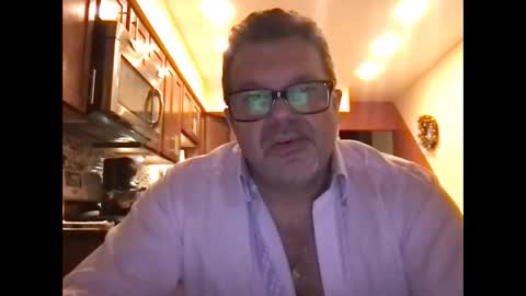 Snapshot of spike69old chatting on 10, 1, 2025 spike69old online show from 10, 1, 2025