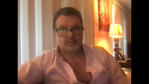 Snapshot of spike69old chatting on 12, 3, 2025 spike69old online show from 12, 3, 2025