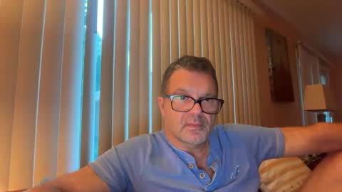 Snapshot of spike69old chatting on 14, 9, 2025 spike69old online show from 14, 9, 2025