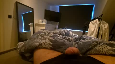 spiker90579420 online show from 31, 12, 2024