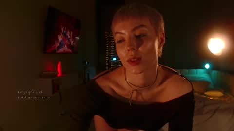 Elizabeth online show from 27, 11, 2025