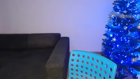 Snapshot of spoiled__doll chatting on 21, 12, 2024 Doll online show from 21, 12, 2024