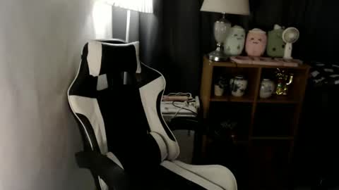 Snapshot of spoileme_babexx chatting on 21, 1, 2025 CALL ME RAINE online show from 21, 1, 2025