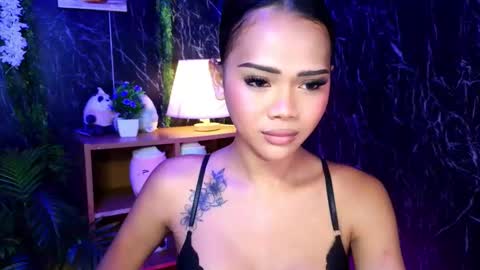Snapshot of spoileme_babexx chatting on 26, 10, 2025 CALL ME RAINE online show from 26, 10, 2025