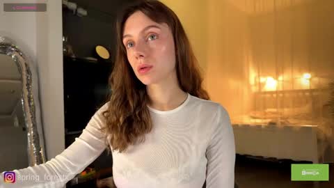 Lilly  online Monday - Friday ask time in pm online show from 22, 3, 2026