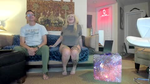 Roxy Day  Mossimo Knight online show from 5, 1, 2025