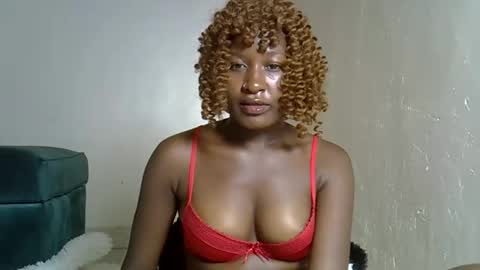 Snapshot of squirting_freak01 chatting on 24, 10, 2025 squirting_freak01 online show from 24, 10, 2025