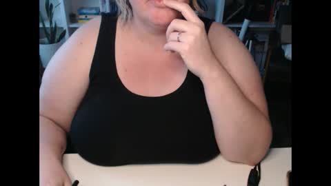 Messi Jessi online show from 8, 12, 2024