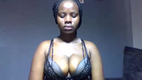 Snapshot of squiter_girlie chatting on 22, 12, 2025 Squiter online show from 22, 12, 2025