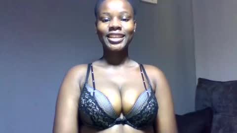 Snapshot of squiter_girlie chatting on 14, 1, 2026 Squiter online show from 14, 1, 2026