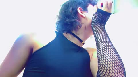 ethan online show from 30, 11, 2025