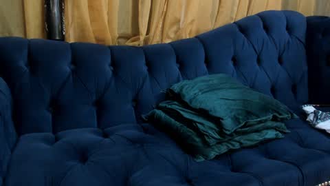 JOHAN online show from 6, 12, 2024