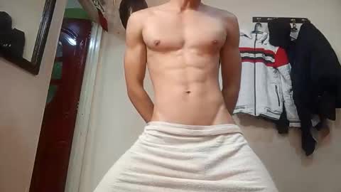 Snapshot of sradicto chatting on 14, 10, 2025 Flacofitxx online show from 14, 10, 2025