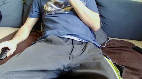 Snapshot of srevinu chatting on 19, 11, 2025 Srevinu online show from 19, 11, 2025