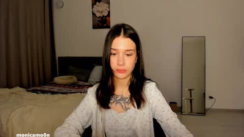 Snapshot of ssash1mii chatting on 2, 2, 2025 Hey guys i miss you so much online show from 2, 2, 2025