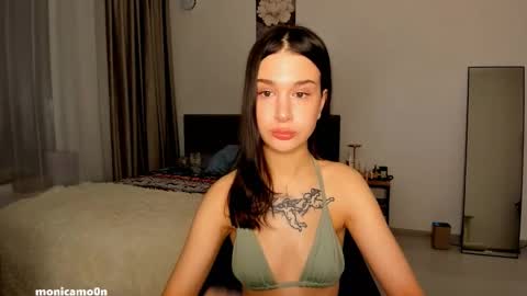 Snapshot of ssash1mii chatting on 5, 2, 2025 Hey guys i miss you so much online show from 5, 2, 2025