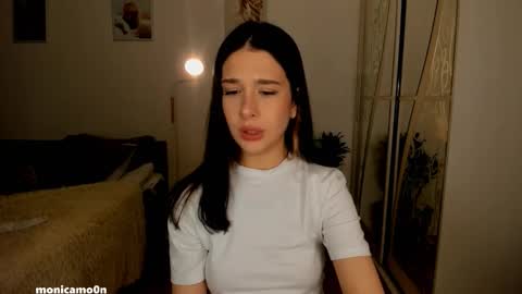 Snapshot of ssash1mii chatting on 23, 9, 2025 Hey guys i miss you so much online show from 23, 9, 2025