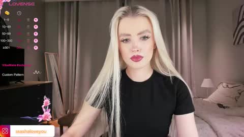 Snapshot of ssashagarter chatting on 14, 11, 2025 Alexandra online show from 14, 11, 2025