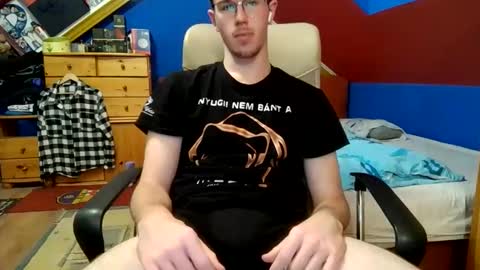 Snapshot of st1eve chatting on 16, 11, 2025 st1eve online show from 16, 11, 2025