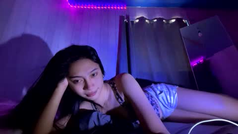 stacey_cravings online show from 4, 2, 2026