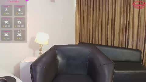 Snapshot of staceygraves_ chatting on 14, 11, 2025 online show from 14, 11, 2025