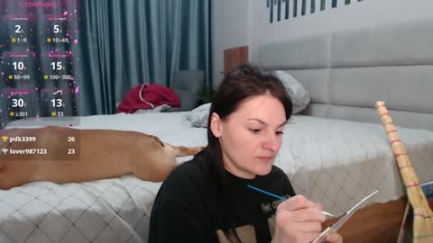 STACY online show from 4, 2, 2025