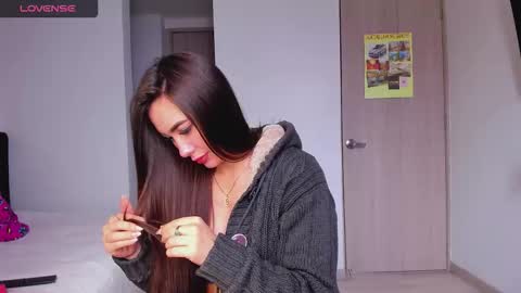 TWstacymalibu110 online show from 14, 10, 2025