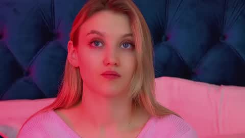 StacyEvances online show from 8, 3, 2026