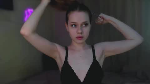 stacyloveforu online show from 1, 3, 2025