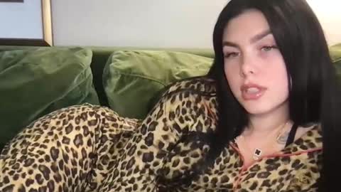 Stacy online show from 24, 11, 2025