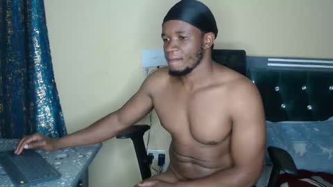 Snapshot of staminalord chatting on 19, 10, 2025 calvin online show from 19, 10, 2025