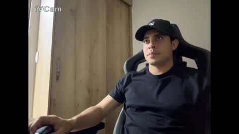 Snapshot of stan_will chatting on 1, 11, 2025 Stan online show from 1, 11, 2025