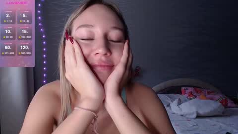 Snapshot of star_and_jane_ chatting on 11, 2, 2025 star_and_jane_ online show from 11, 2, 2025