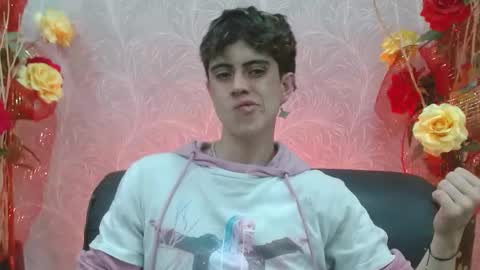 Snapshot of star_boyx chatting on 6, 3, 2025 star_boyx online show from 6, 3, 2025