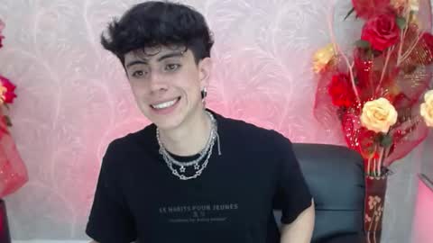 Snapshot of star_boyx chatting on 2, 10, 2025 star_boyx online show from 2, 10, 2025