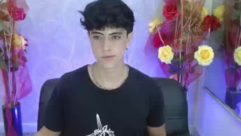 Snapshot of star_boyx chatting on 9, 10, 2025 star_boyx online show from 9, 10, 2025
