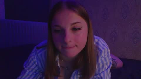 Snapshot of star_girlish chatting on 21, 12, 2025 star_girlish online show from 21, 12, 2025