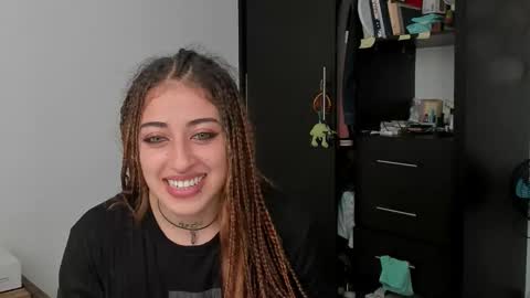 star_shooting online show from 8, 9, 2025