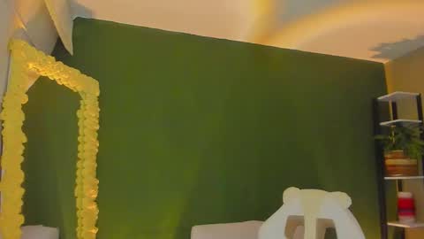 Snapshot of star_sub1 chatting on 22, 10, 2025 star_sub1 online show from 22, 10, 2025