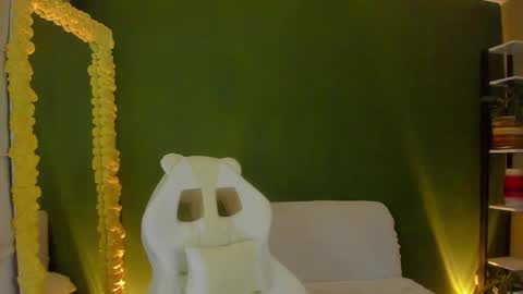 Snapshot of star_sub1 chatting on 23, 10, 2025 star_sub1 online show from 23, 10, 2025